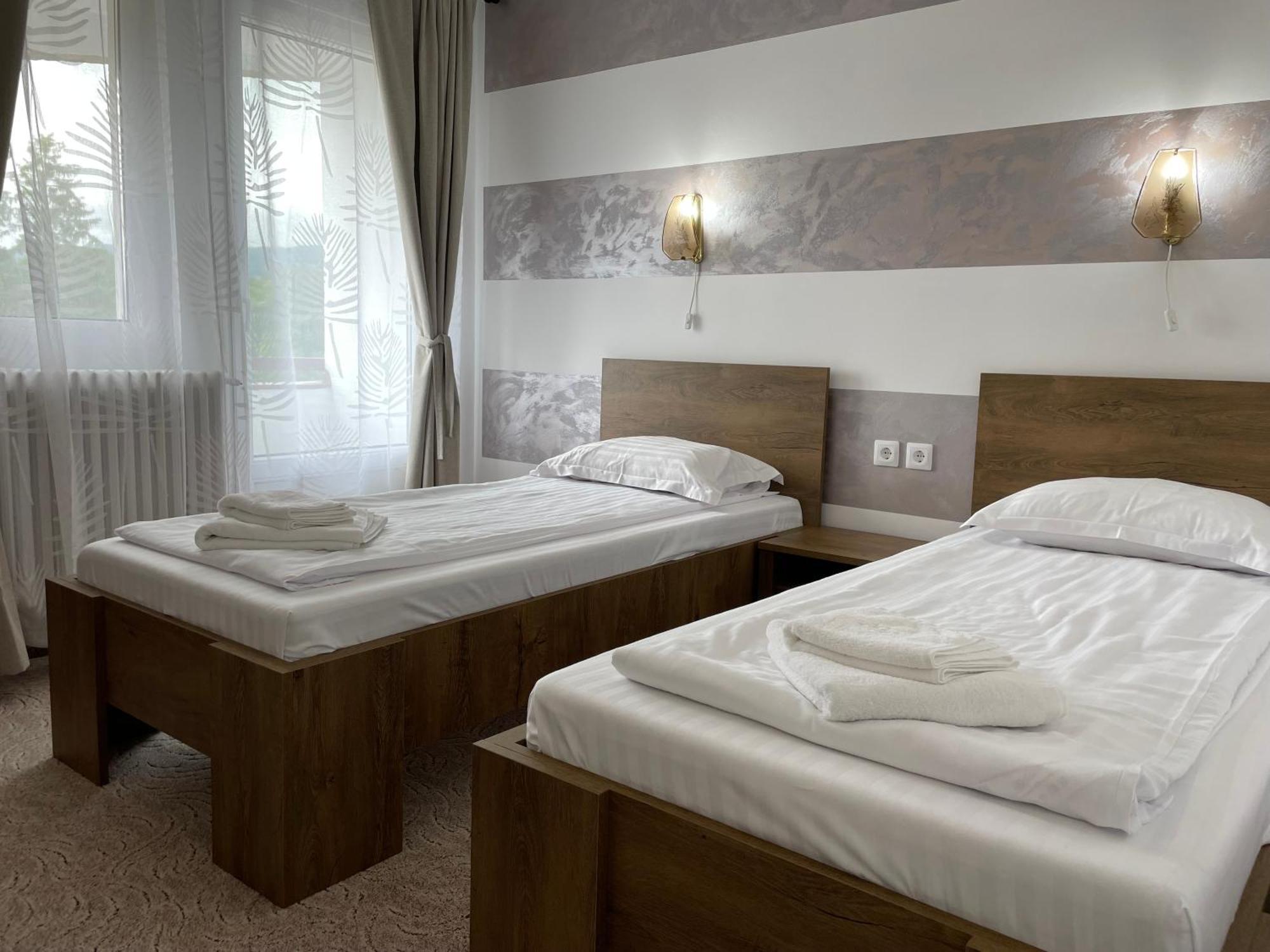 Hotel Hefaistos - Sovata Extérieur photo